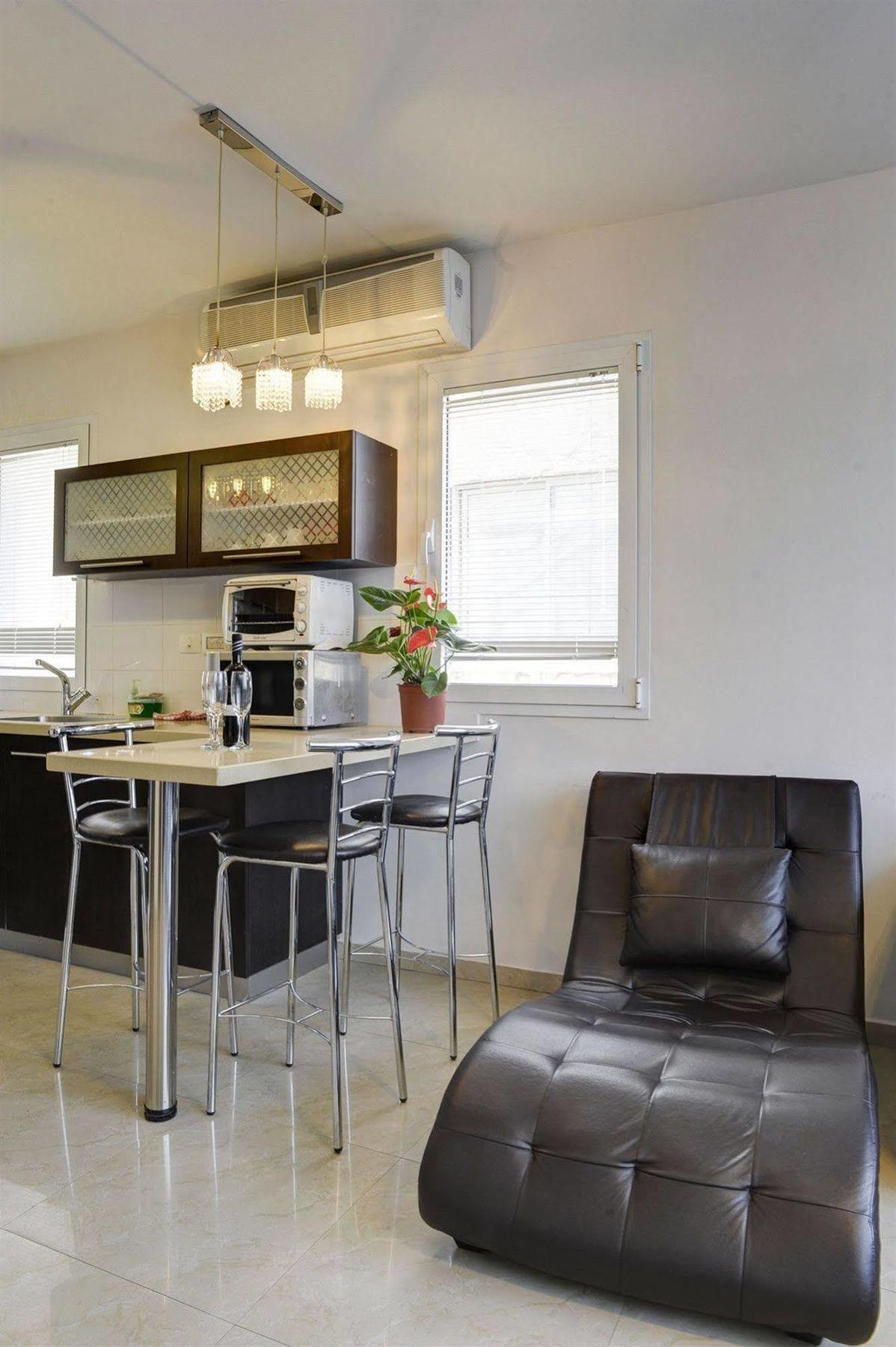 Liber Apartments By Raphael Hotels Tel Aviv Esterno foto
