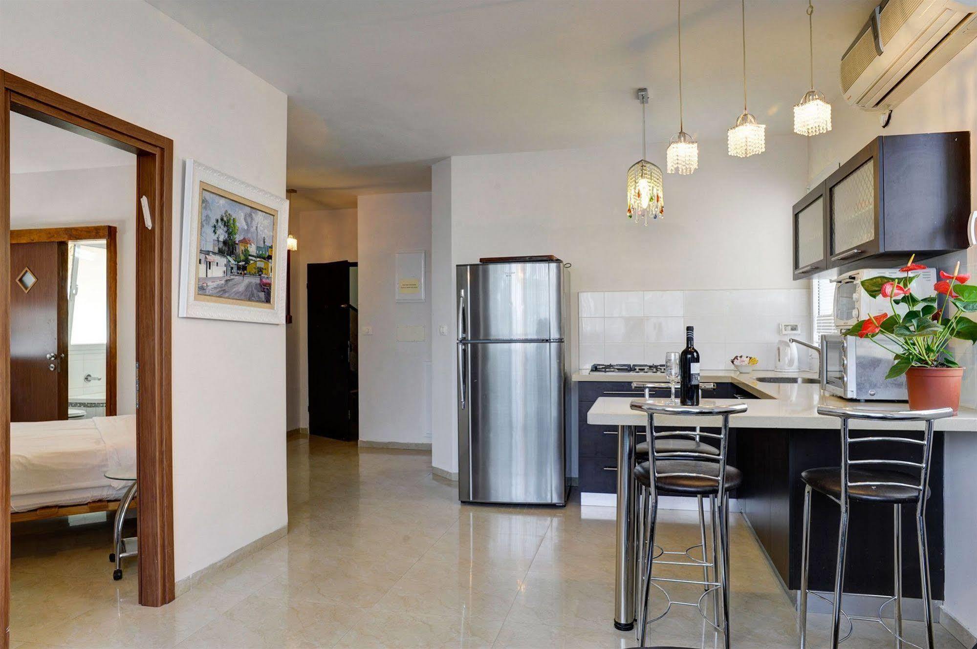 Liber Apartments By Raphael Hotels Tel Aviv Esterno foto